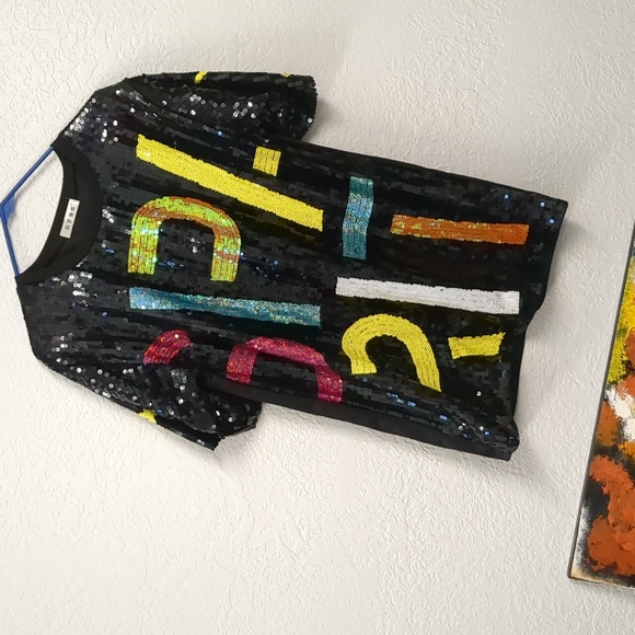 Clubbing Mini Dress with Sequins - Picture 4 of 11